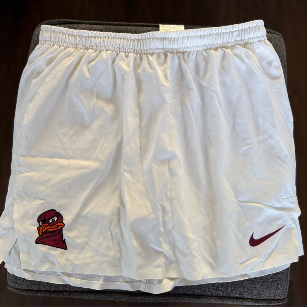Nike tennis Dri-FIT White Lacrosse skirt Shorts NWOT